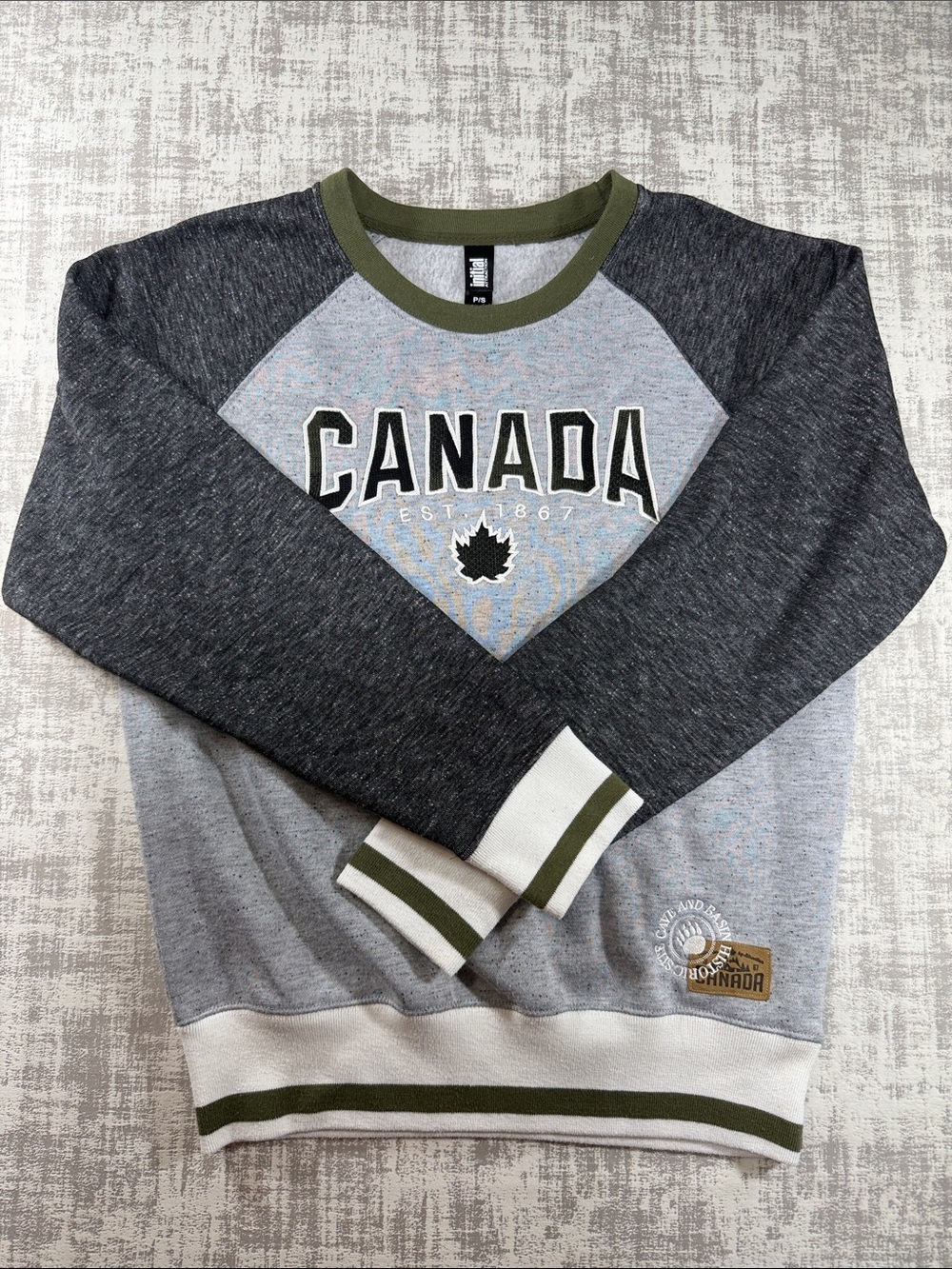 Canada Graphic Crewneck Sweatshirt in Light Gray and Charcoal with Olive Trim